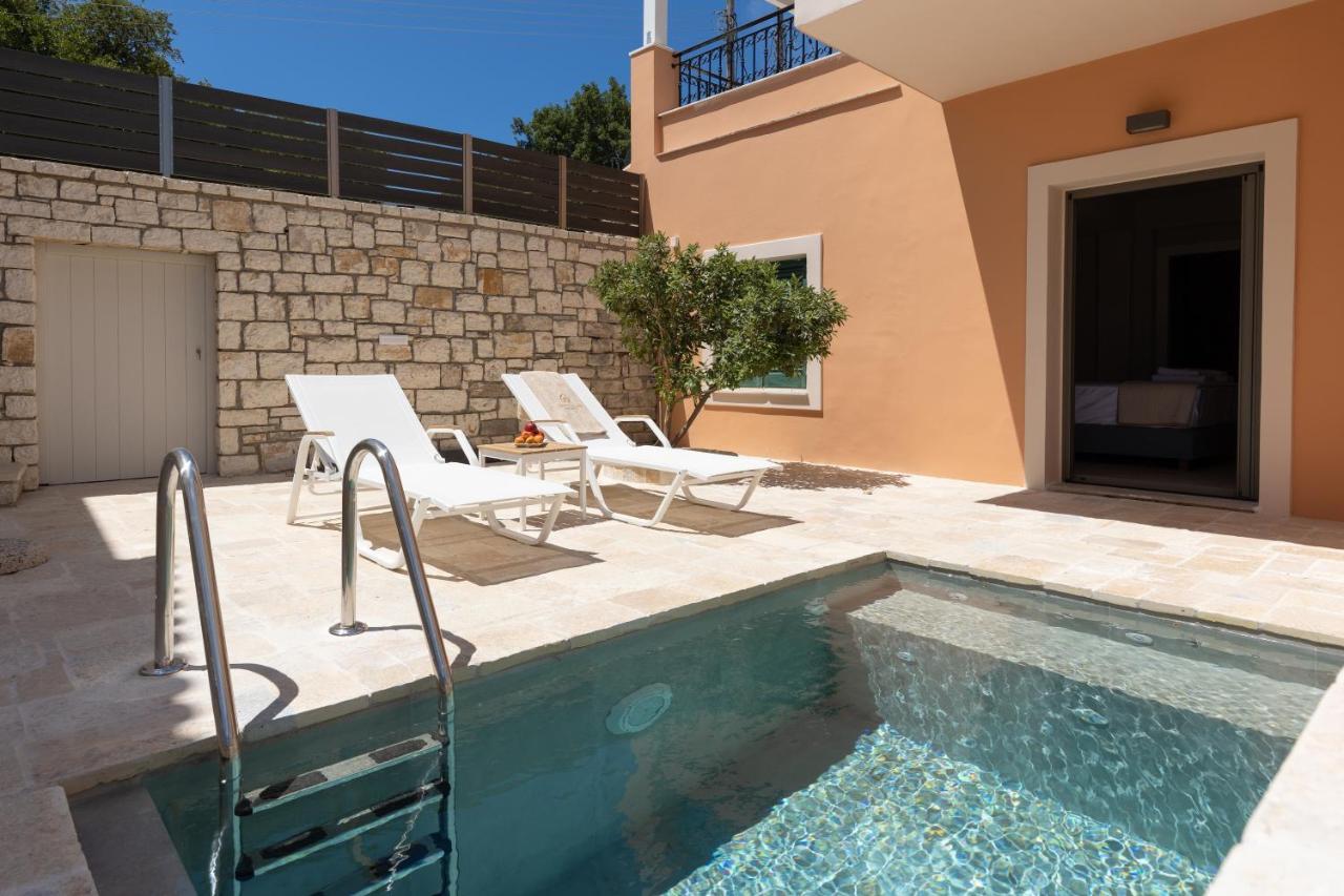 Onore Luxury Suites Kato Korakiana ภายนอก รูปภาพ