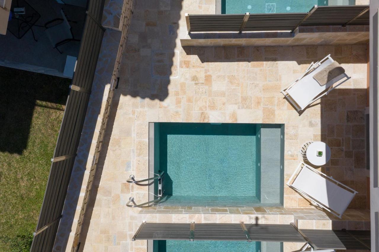 Onore Luxury Suites Kato Korakiana ภายนอก รูปภาพ