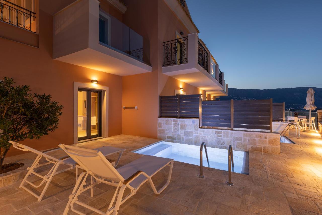 Onore Luxury Suites Kato Korakiana ภายนอก รูปภาพ