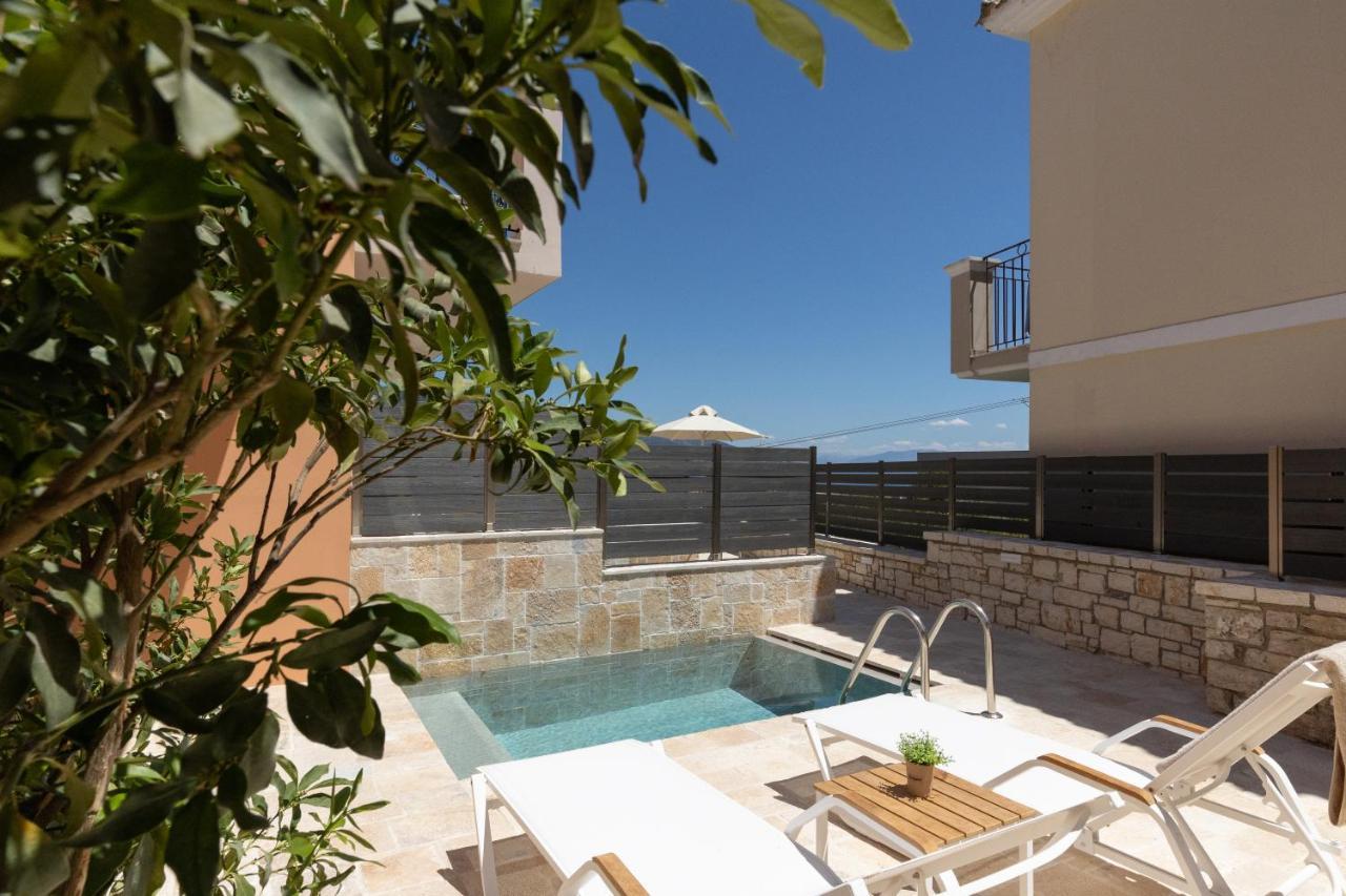Onore Luxury Suites Kato Korakiana ภายนอก รูปภาพ