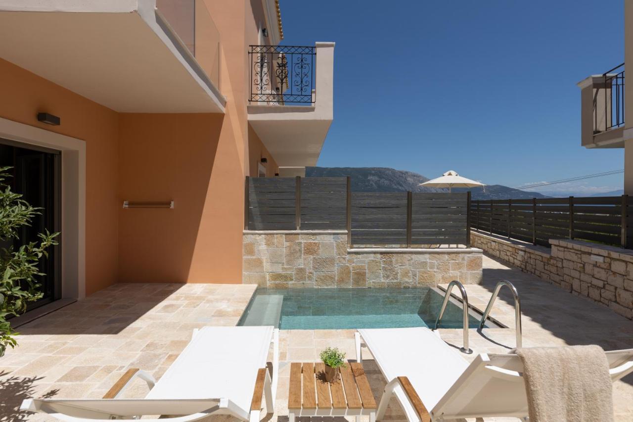 Onore Luxury Suites Kato Korakiana ภายนอก รูปภาพ