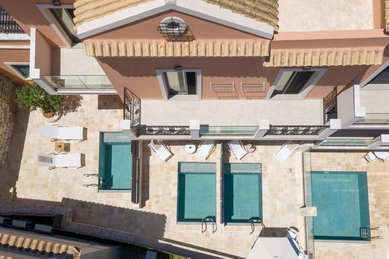 Onore Luxury Suites Kato Korakiana ภายนอก รูปภาพ